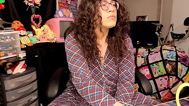 ShinyCherub online show from October 22, 8:47 am