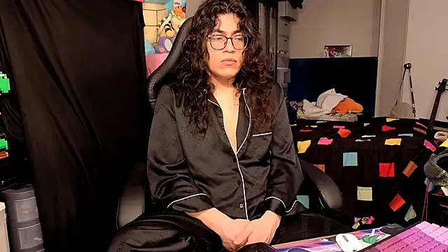 ShinyCherub online show from November 29, 6:30 pm