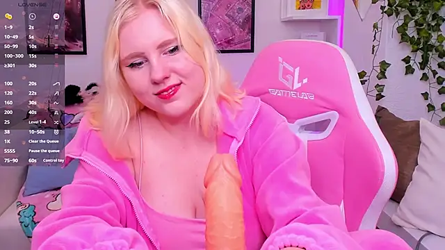 art lovee online show from September 27, 1:23 am