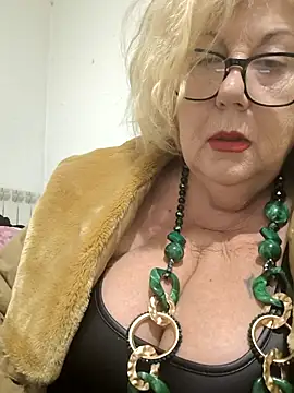 Merilulla online show from November 26, 2:44 am