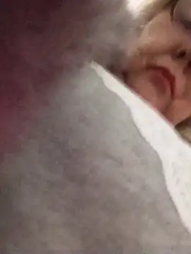 Merilulla online show from March 19, 1:32 am