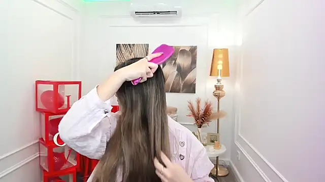 Snapshot of AnneTLi chatting on February 8, 3:15 am AnneTLi online show from February 8, 3:15 am