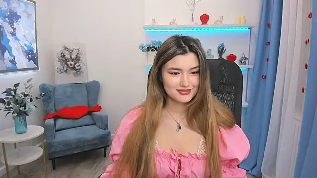 AnneTLi online show from March 10, 3:32 am