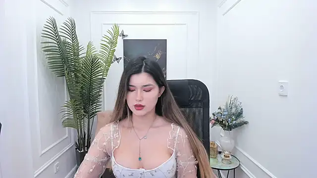 AnneTLi online show from November 27, 3:18 am