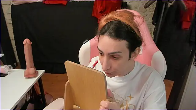 Mayala   online show from April 3, 8:04 pm