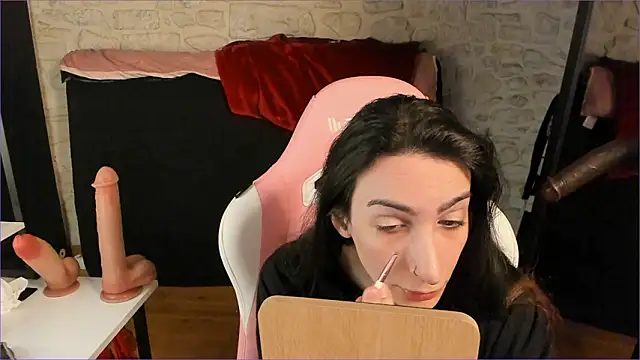 Mayala   online show from February 1, 2:15 pm