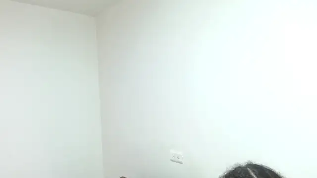 Snapshot of thefockers69 chatting on January 1, 8:24 am thefockers69 online show from January 1, 8:24 am