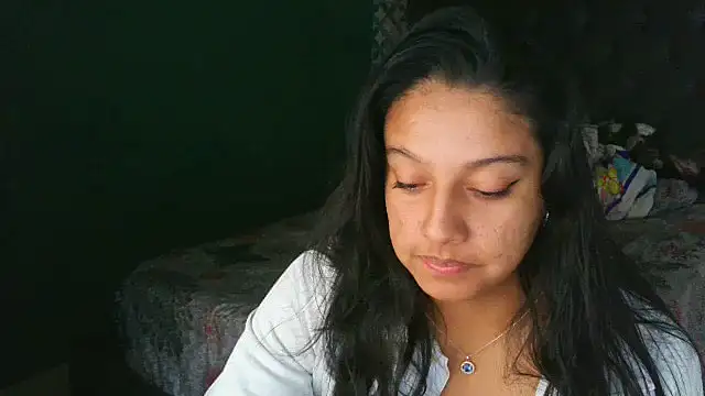 almaswan1 online show from October 2, 3:37 pm