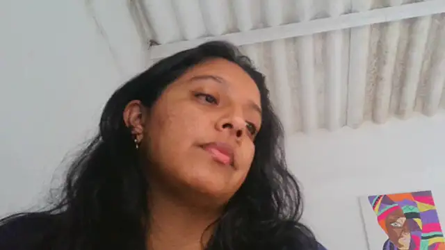 almaswan1 online show from March 3, 8:43 pm