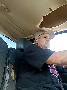 TTolbert online show from September 22, 8:59 pm