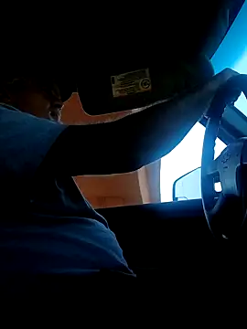 TTolbert online show from December 3, 7:46 pm