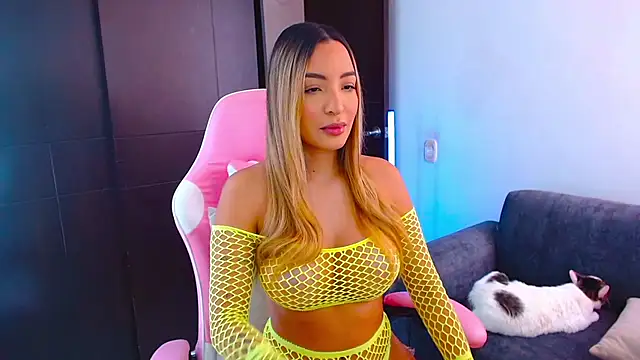 im grecia online show from March 13, 1:16 pm