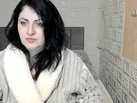 Lillian2 online show from February 27, 3:29 am
