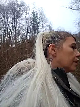 Sexy Sparkling  online show from November 30, 11:11 am