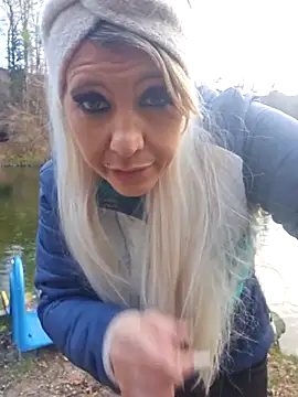 Sexy Sparkling  online show from November 18, 12:52 pm