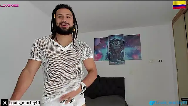 Snapshot of Louis_marley__ chatting on January 16, 5:39 pm Louis marley online show from January 16, 5:39 pm