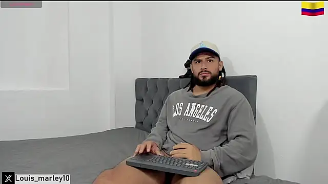 Snapshot of Louis_marley__ chatting on June 29, 11:21 am Louis marley online show from June 29, 11:21 am