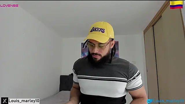 Louis marley   online show from October 28, 4:06 pm