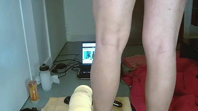 Soumis7575 online show from March 1, 12:43 am