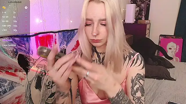 soalice online show from February 25, 1:43 pm