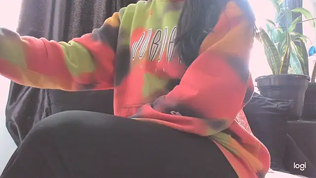 MYFAVOURITESTRAGER online show from November 12, 3:27 pm