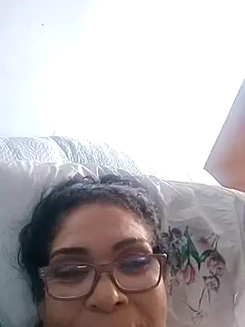 Snapshot of Delicy1 chatting on February 23, 7:14 pm Delicy1 online show from February 23, 7:14 pm