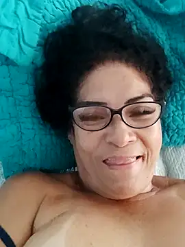 Snapshot of Delicy1 chatting on October 25, 7:36 pm Delicy1 online show from October 25, 7:36 pm