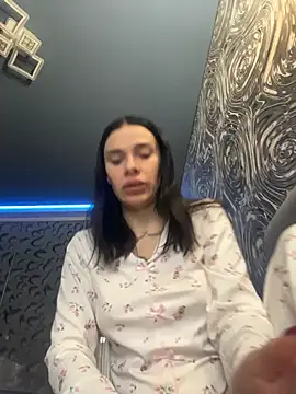 Queen of pain online show from March 4, 6:43 am