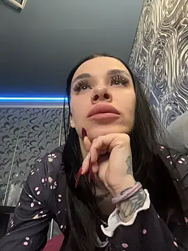 Queen of pain online show from March 8, 7:11 am