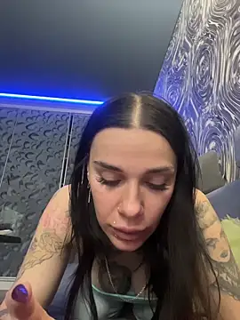 Queen of pain online show from May 14, 6:43 am