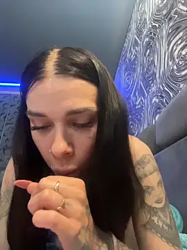 Queen of pain online show from May 19, 7:26 am