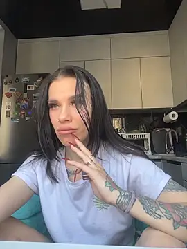 Queen of pain online show from March 15, 6:42 am