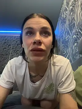 Queen of pain online show from February 19, 7:38 am