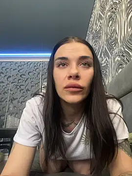 Queen of pain online show from February 21, 8:05 am