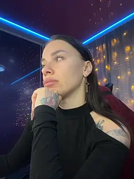 Queen of pain online show from November 6, 7:12 am