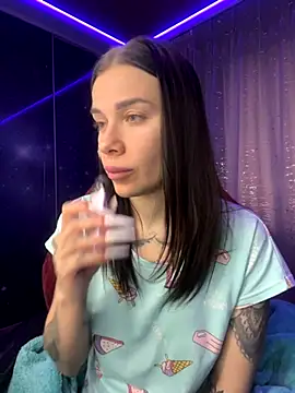 Queen of pain online show from November 23, 6:01 am