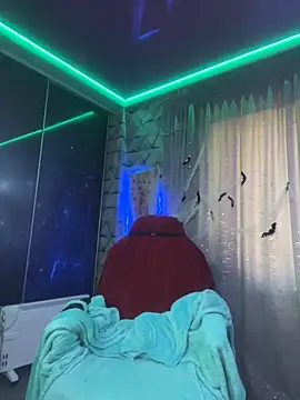 Queen of pain online show from October 26, 7:09 am