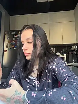 Queen of pain online show from March 23, 6:24 am