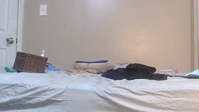 Snapshot of blkhereforall chatting on October 26, 7:53 am blkhereforall online show from October 26, 7:53 am