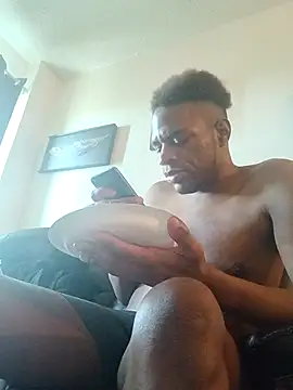 blkhereforall online show from December 18, 6:56 pm