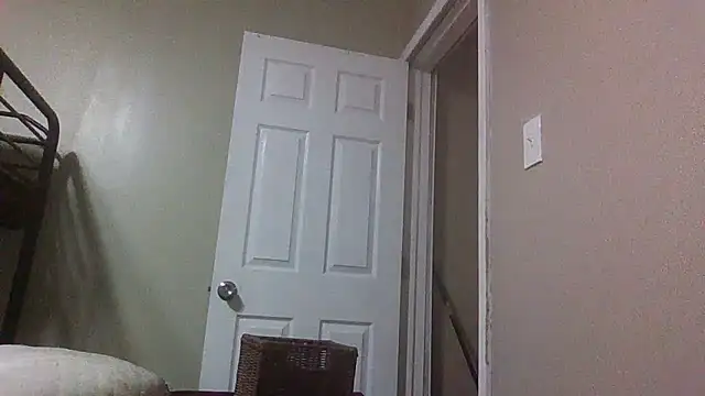 Snapshot of blkhereforall chatting on October 18, 1:13 pm blkhereforall online show from October 18, 1:13 pm