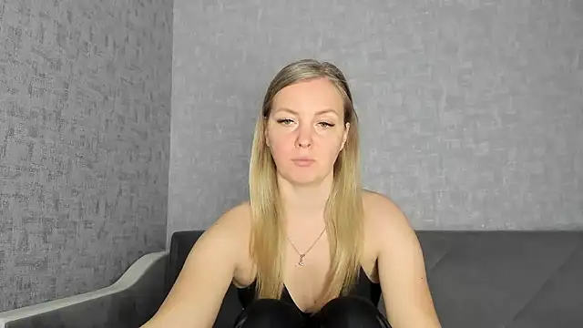 Snapshot of iam_Venus chatting on January 11, 9:49 am iam Venus online show from January 11, 9:49 am