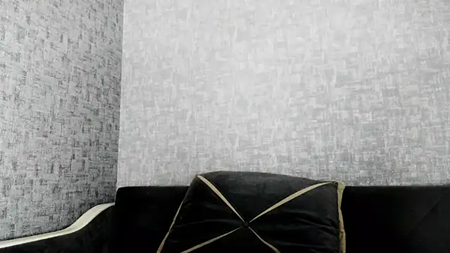 iam Venus online show from March 19, 5:24 pm