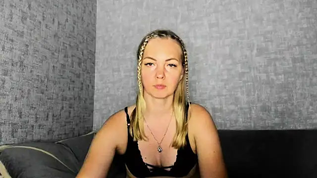 Snapshot of iam_Venus chatting on June 20, 4:23 pm iam Venus online show from June 20, 4:23 pm