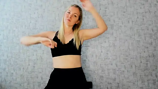 Snapshot of iam_Venus chatting on March 2, 12:45 pm iam Venus online show from March 2, 12:45 pm