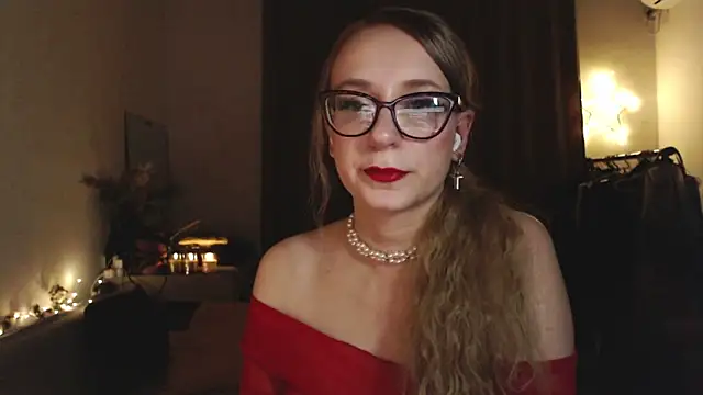 welliza online show from November 3, 7:06 pm