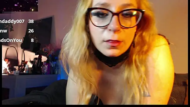 welliza online show from March 11, 2:53 am