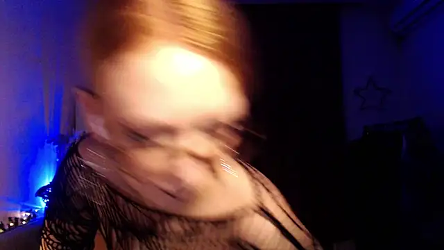 welliza online show from November 12, 9:51 pm