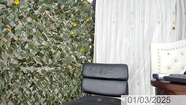 BunnyHotsx online show from March 2, 1:15 am