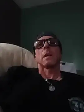 Sparky101 online show from July 16, 11:24 pm